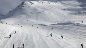 Tips Liburan Ski Murah di Musim Dingin