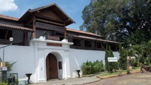 Benteng Willem II, Jejak Perjalanan Belanda dengan Pemandangan Menakjubkan