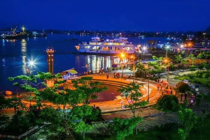 8 Destinasi Wisata Pontianak yang Asik untuk Dikunjungi