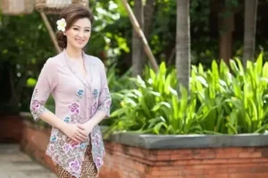 Kebaya Encim Betawi