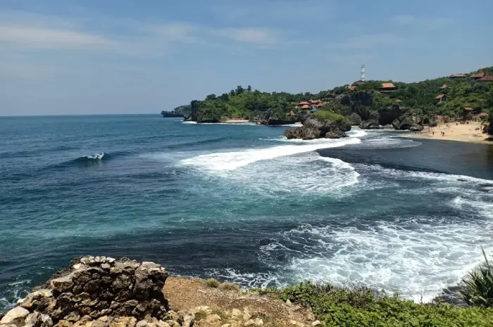 Wisata Pantai di Gunung Kidul